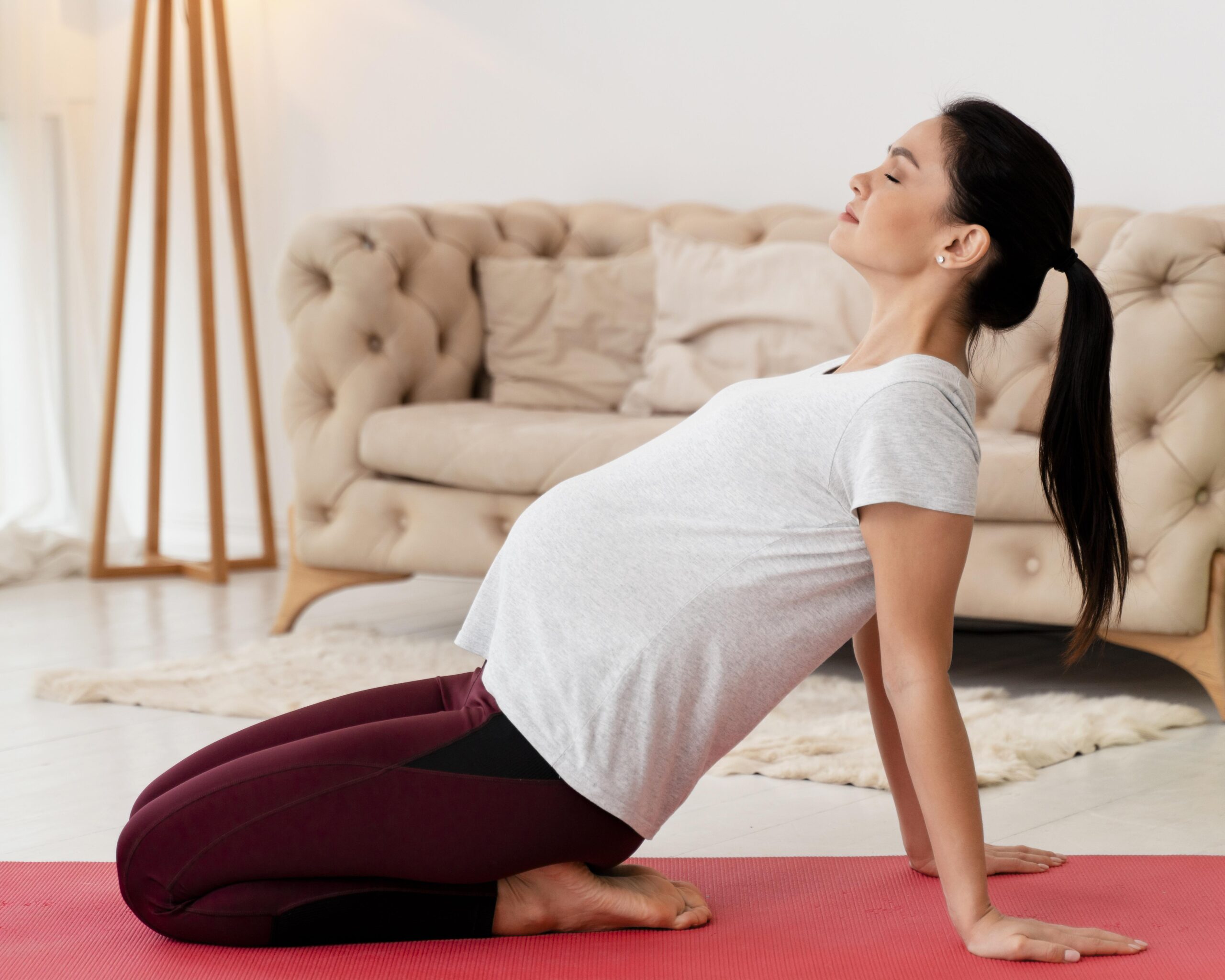 pregnant woman exercising